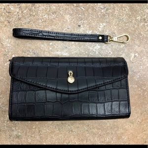 London Fog Leather Sunglass Clutch / Wristlet